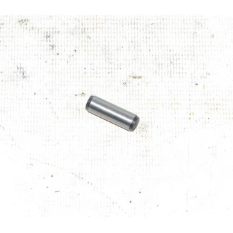 Штифт цилиндрический 8x25 ШЦК крышки КПП боковым управл. МТЗ