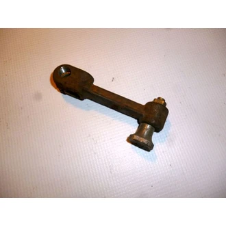 Рычаг Д30-4618140 привода НШ-32 Т-40