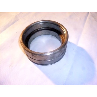 Стакан 77.37.129-1 КПП подш.32213 без втулки первич.вала ДТ-75