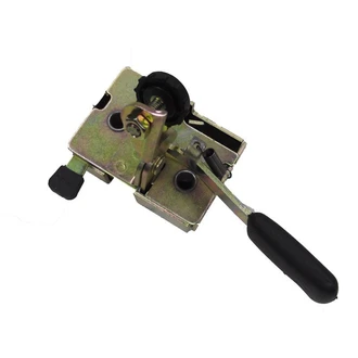 Замок 80-6105050 левый двери УК МТЗ без ручки