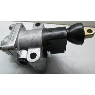 Кран 80-3514010 (А29.61.000) тормозной МТЗ Завод