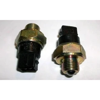 ВК-12-31 выкл.блокир.запуска двиг. и света зад.хода.(мамка)