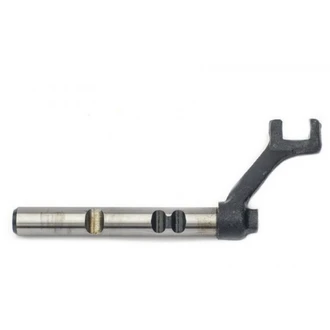 Поводок 85-1702038 с рычаг.пром.вала КПП МТЗ-1221